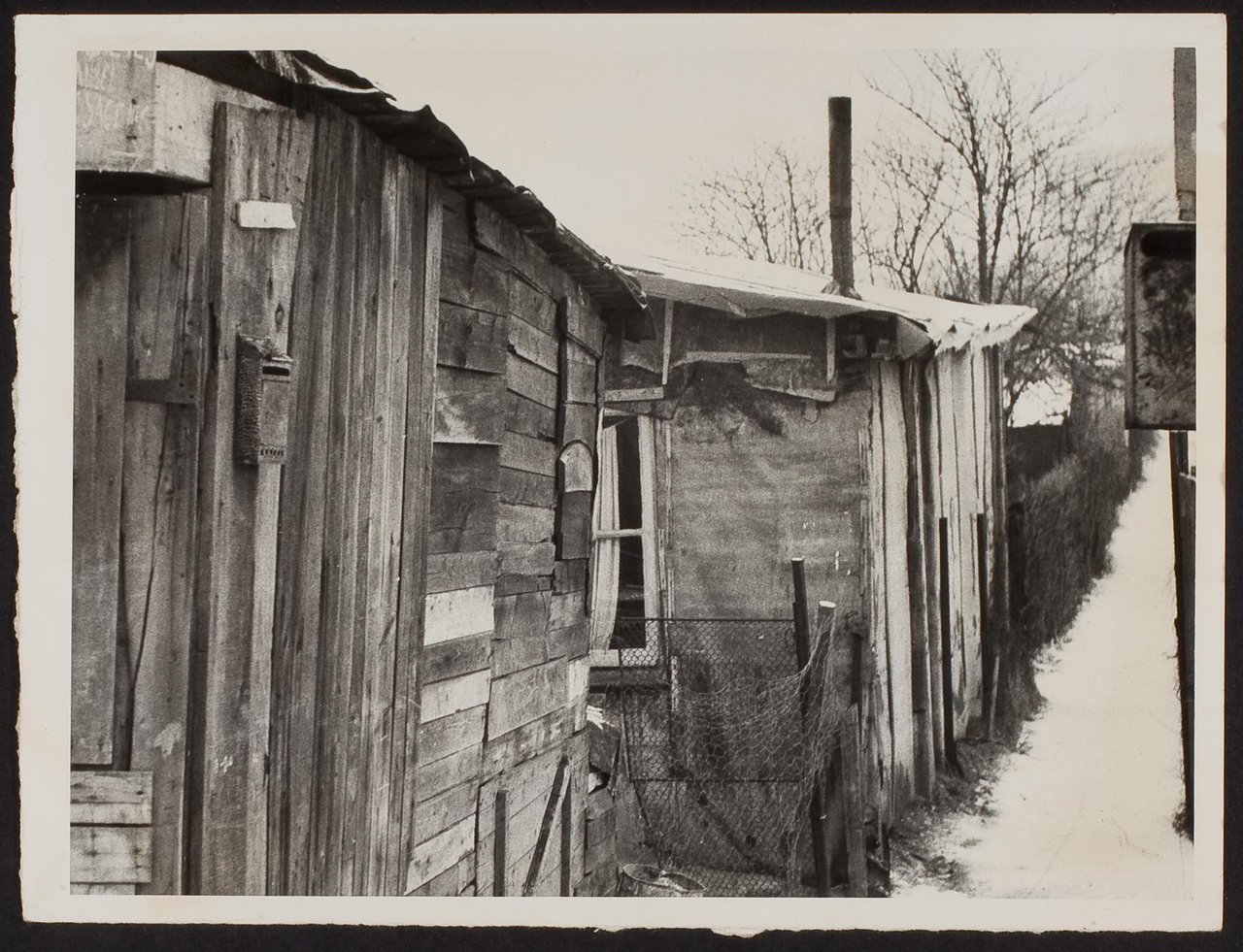 archive · « franc-moisin : des bidonvilles à la place rouge », Saint-Denis