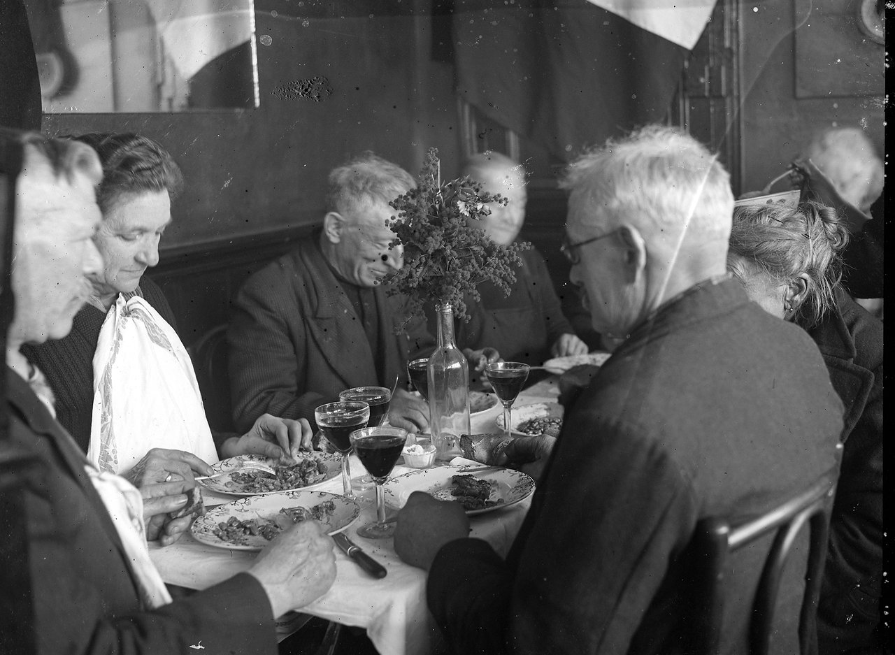 archive · « franc-moisin : des bidonvilles à la place rouge », Saint-Denis