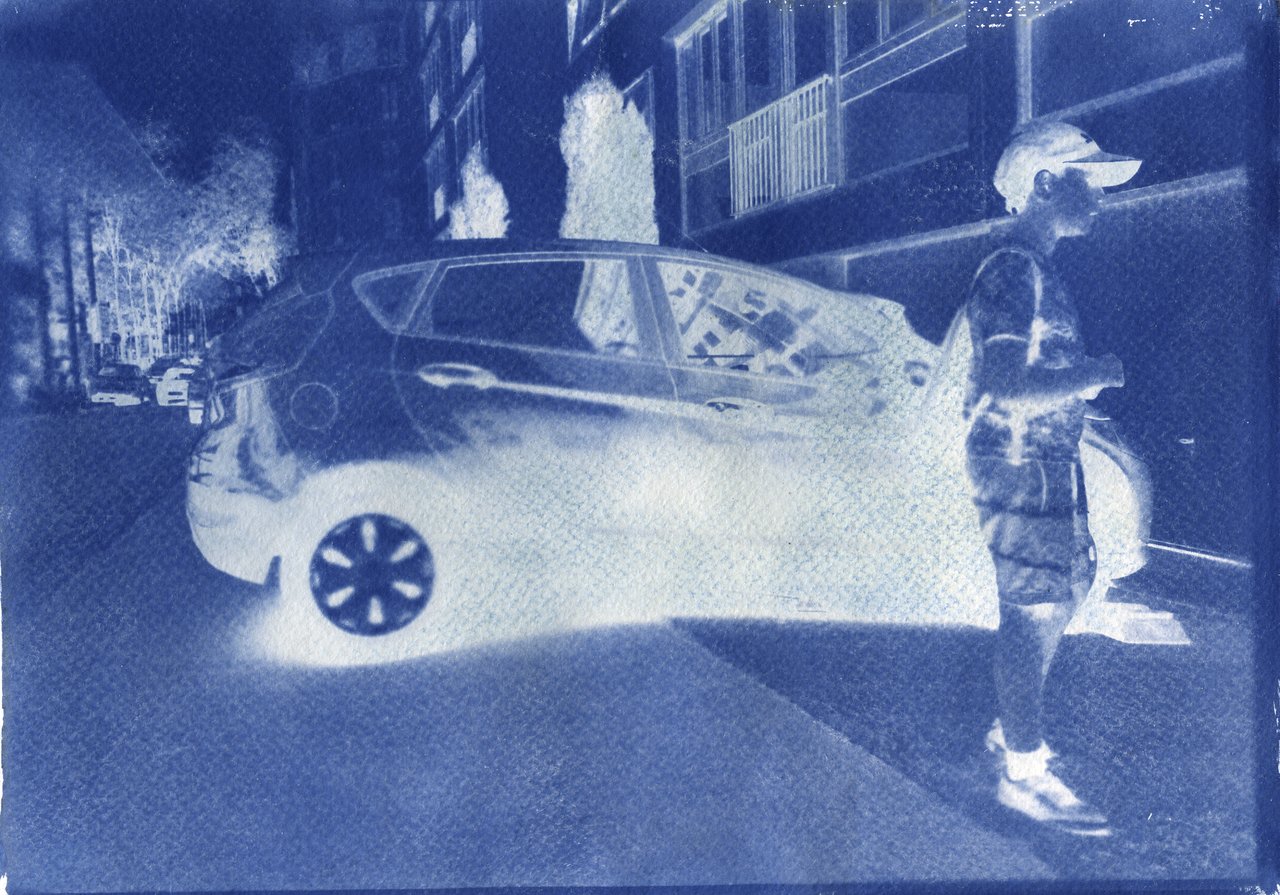 le conducteur en attente · « la cité des bulles 2 », Argenteuil, 2023