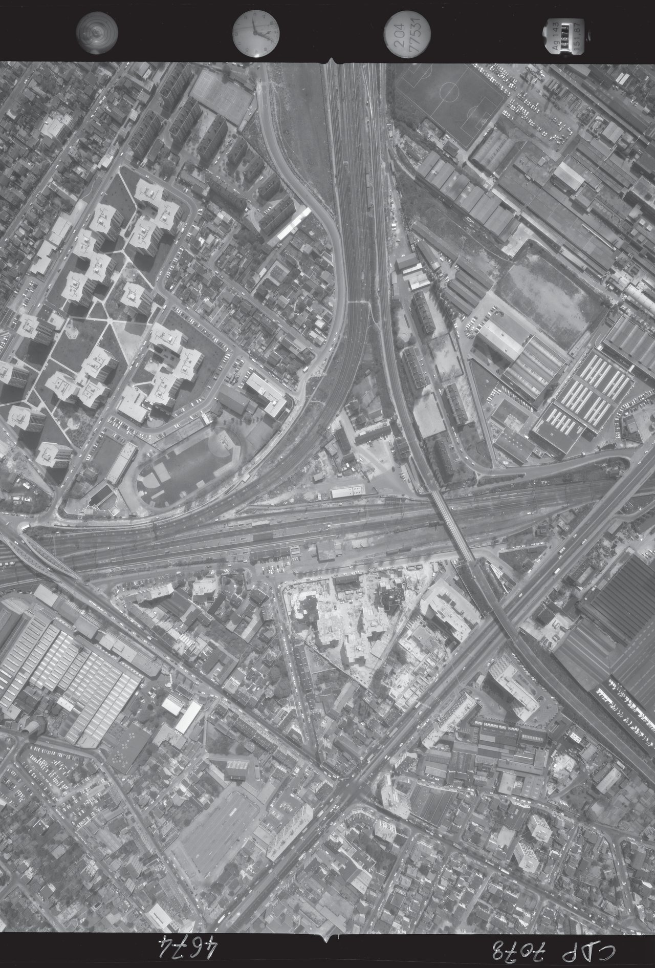 archive · « trains de vie », Drancy, 2026