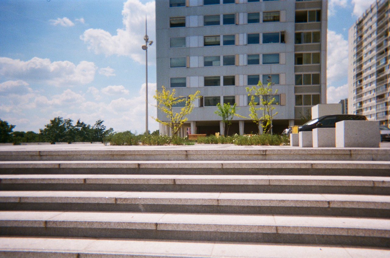Le bât 5 · « point de vue à la noue », Bagnolet, 2021